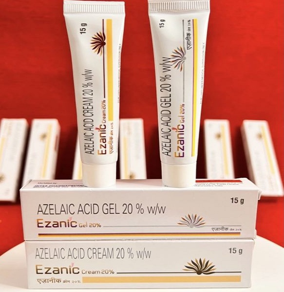 Ezanic có 2 dạng Gel và Cream